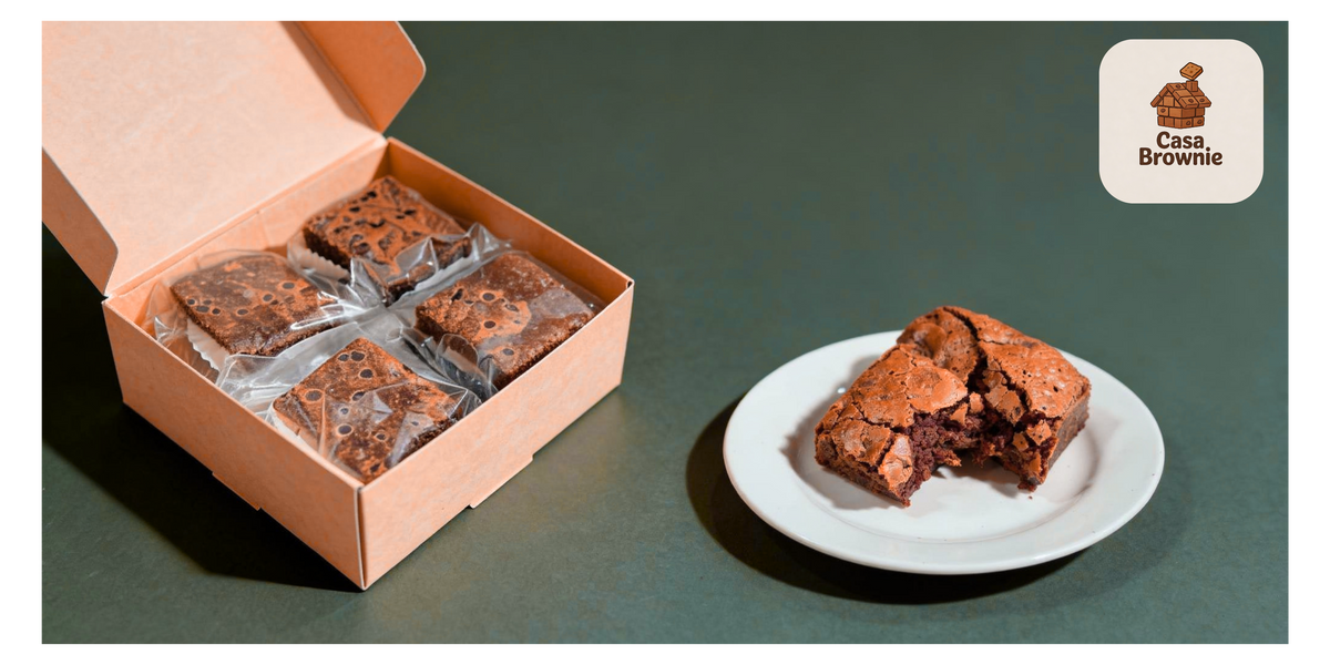 Brownie artesanal de chocolate con chispas Casa Brownie, bizcocho, torta de chocolate, receta